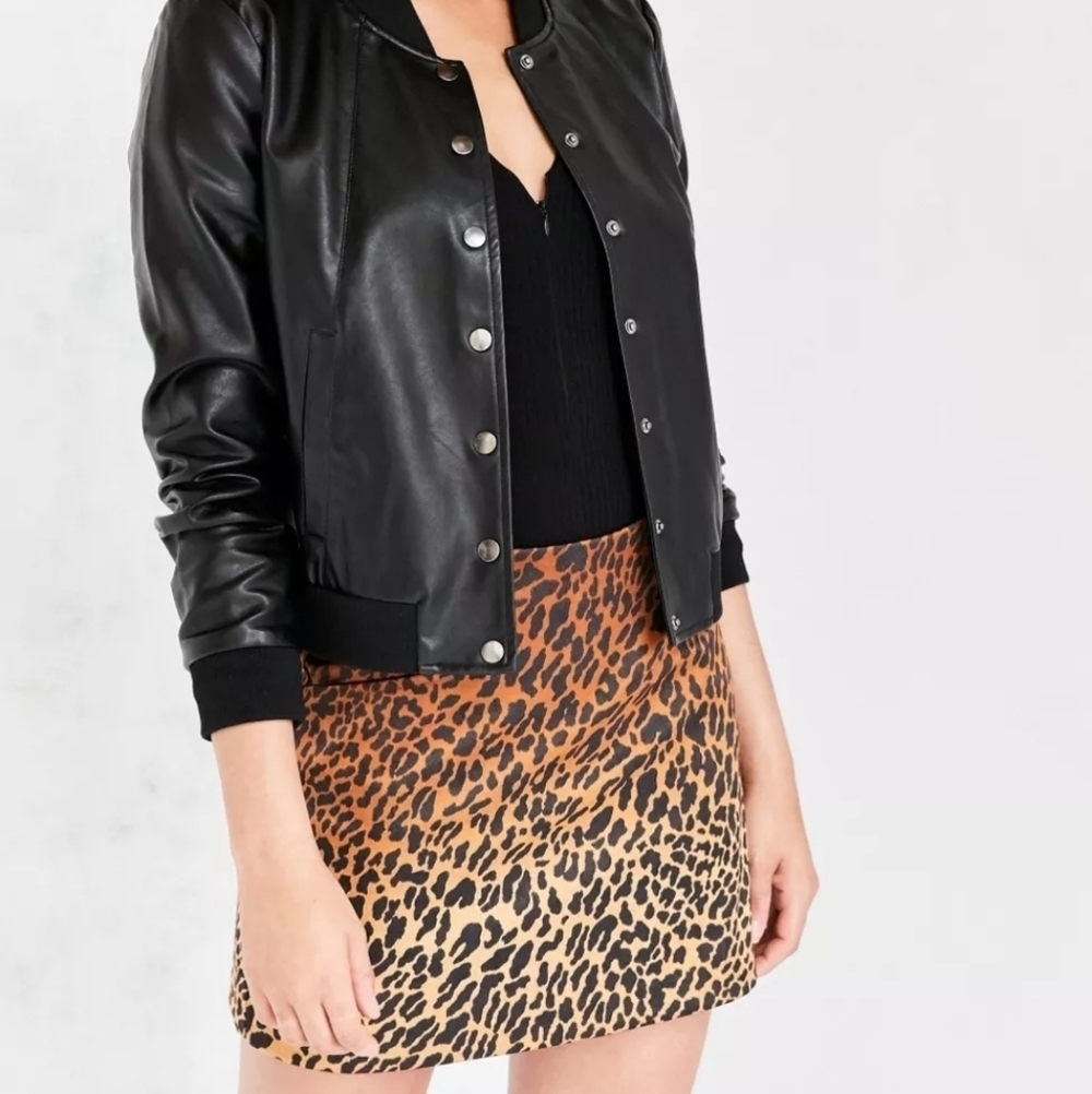 NWOT Ecote Catness A-Line Mini Skirt